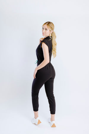 
                  
                    Jumpsuit Leticia Negro
                  
                